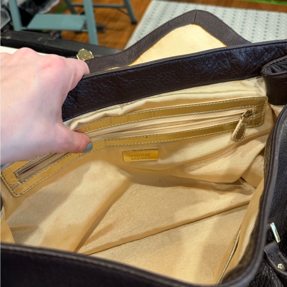 Badgley Mischa Chocolate Handbag - Picture 5 of 5